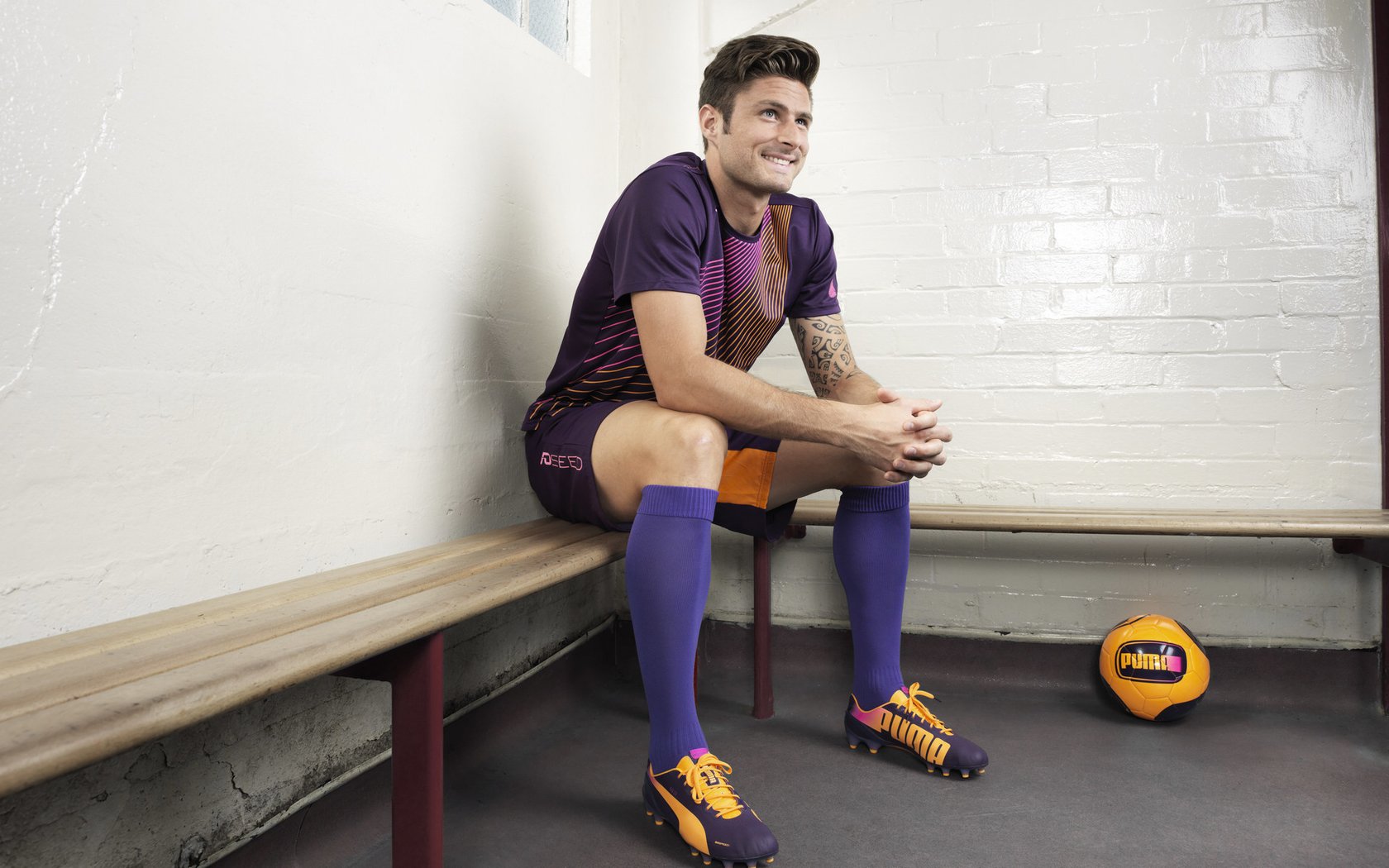 全球足球场馆融入智能空气净化技术，打造健康比赛环境，足球场内有空调吗